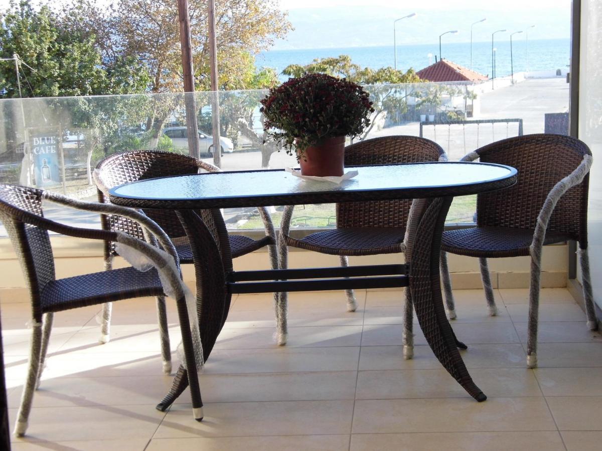 Filippos Apartments Amarynthos Ngoại thất bức ảnh