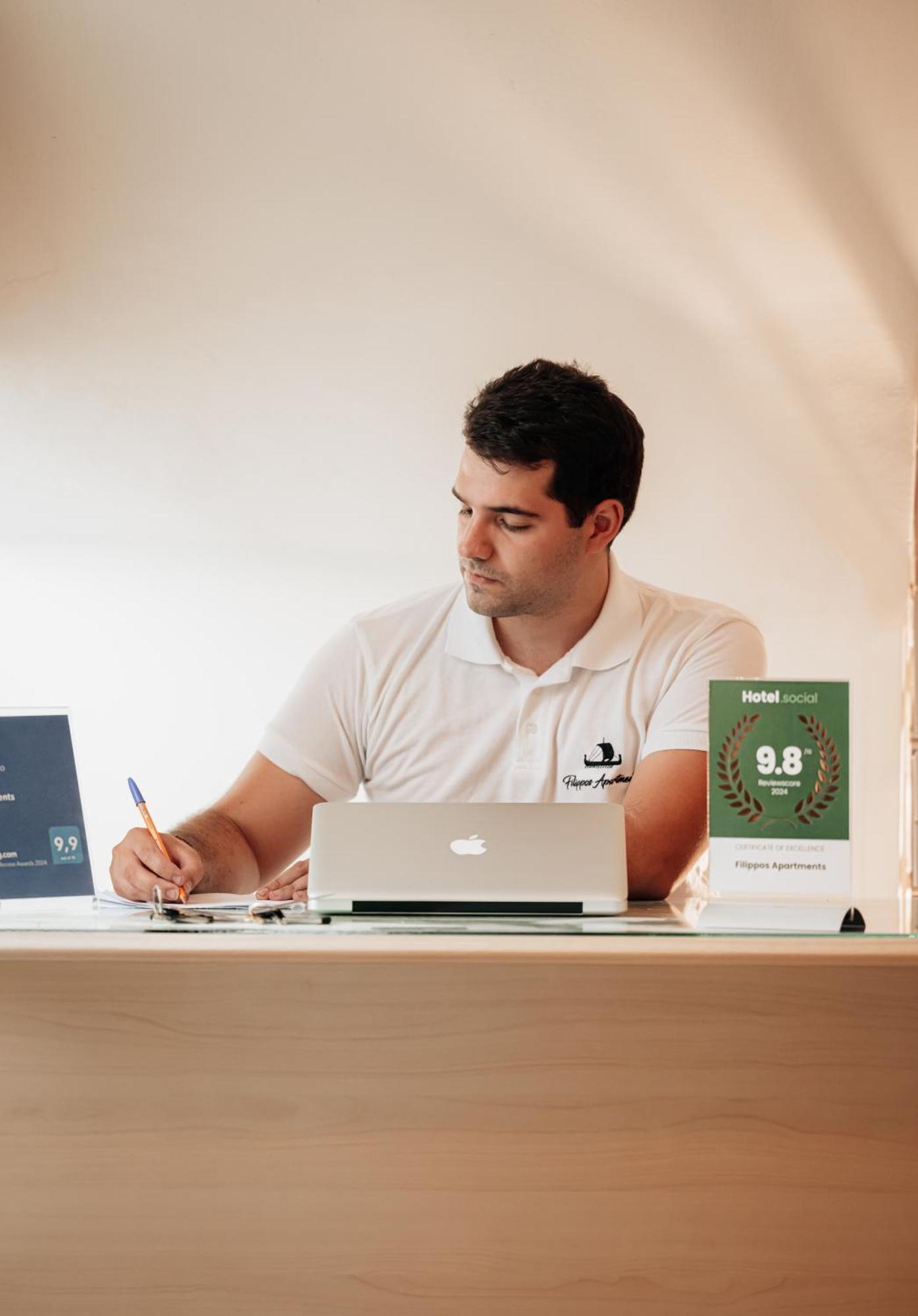 Filippos Apartments Amarynthos Ngoại thất bức ảnh
