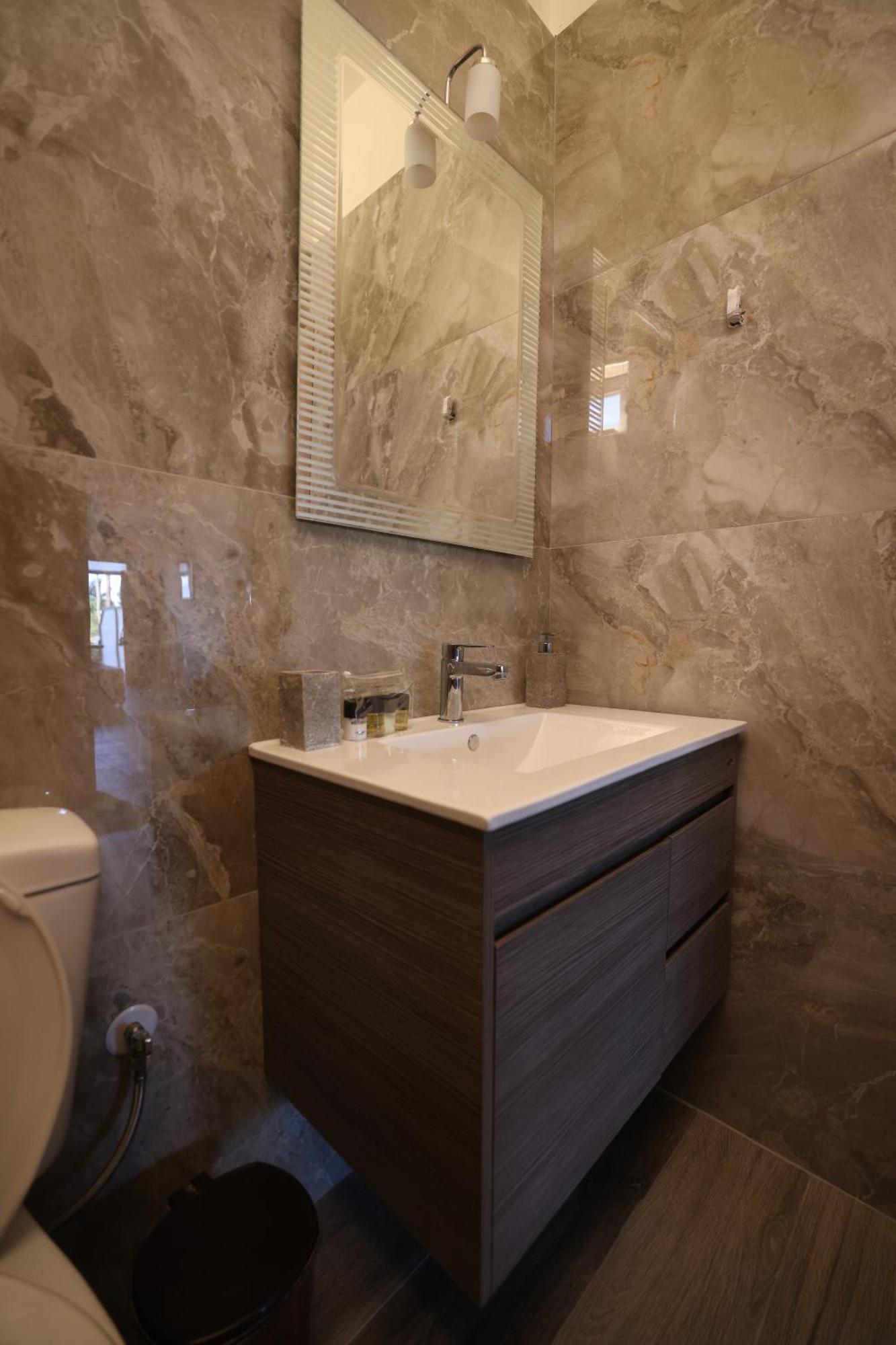 Filippos Apartments Amarynthos Ngoại thất bức ảnh